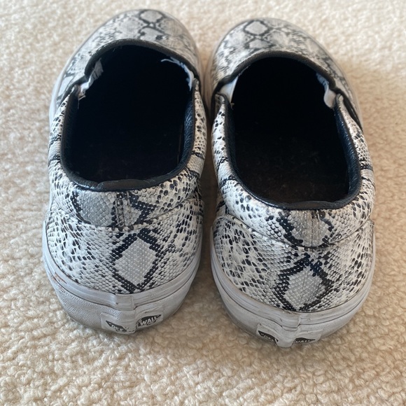 Snake Print Vans Mens 7.5 or Women's 9 / 9.5 - Picture 4 of 8